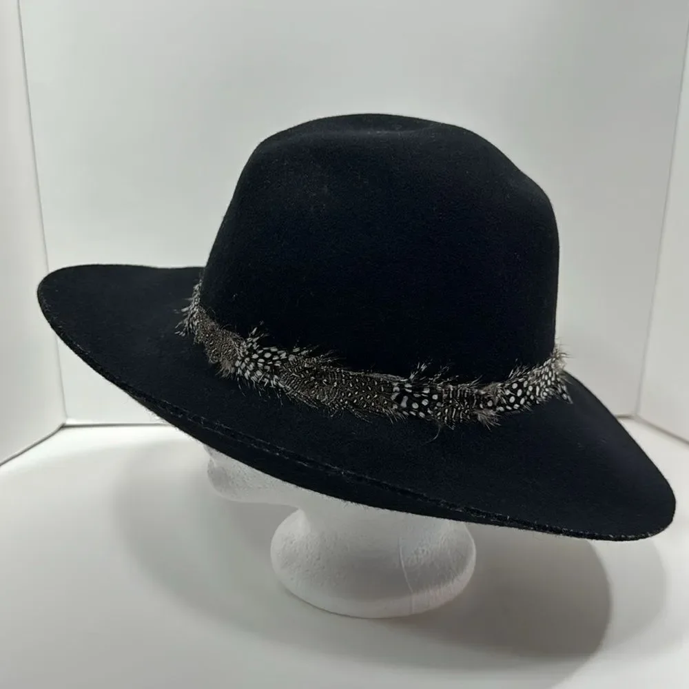 August Vintage Womens Black Wool Bucket Nomadic Feathers Band Boho Hat